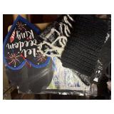 chalk board, garden net, patriotic wall decor