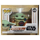 pop star wars 468 GROGU WITH BUTTERFLY
