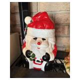 santa cookie jar   garage