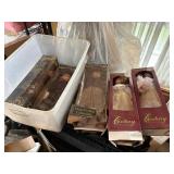 tote no lid, 5 porcelain collectible dolls  garage