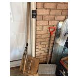 spade shovel, snow shovel, lowes leaf bag