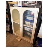 wood cainet 2 doors. 2 shelves, 43' tallx 36' x 16