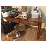 wood desk , 2 drawers, 52'x23'x 31' tall