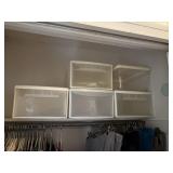 4 storage bins with pull out drawers, and