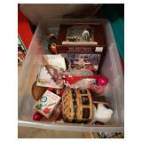 tote/ lid, norman rockwell saturday post porcelain