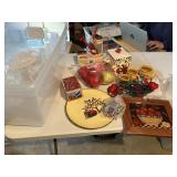 tote/ lid apple decor - string lights, napkin ring