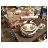 CORNACOPIA enamel on steel teapot