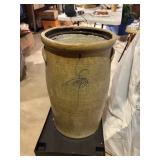 Red Wing Bee Sting Butter Churn no lid