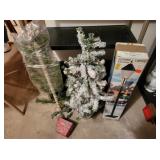 snowman post tree, frosted tree, 24 lamppost,