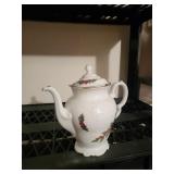 ROYAL KENTS teapot   basement