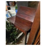 wood  side table, flips open to make it bigger