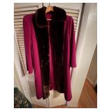 womens red velvet ,lined coat large??