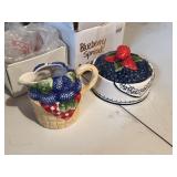 blueberry spread dish and blueberry cream