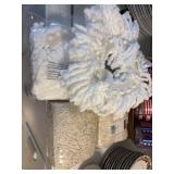 2 rubbermaid floor mops, 2 round dust mops