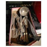 ROGERS BROTHERS 1847 AI, ladle, 1977NI CO.