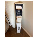 new blind 35' x 64'   foyer