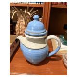 overland pottery tea pot   office