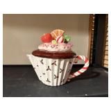 sugar plum teapot   basement