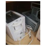 organizer tote, sunbeam hand mixer, oster toaster,