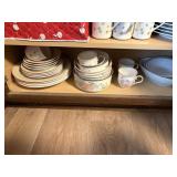 floral dish set, and miss match pieces, cobe dinnr