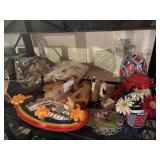 patriotic decor, wood house, ceramic welcome