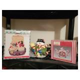 santa takes a bath water fountain, santa tea set