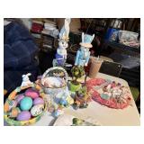 tote with lid, easter decor, 2 baskets, 1 chipped