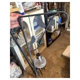 wrought iron bird shepherd yard hooks with solar