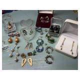 18 Pairs of Earrings - Very Pretty some antique