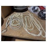Set of 7 Pearl Necklaces