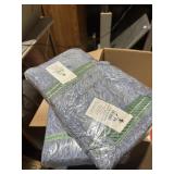 4 loose loop mop heads,