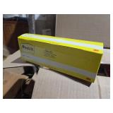 24 post it note pads,