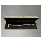 ladies 10K gold COMO DIAMANTE pink stone 7.25'
