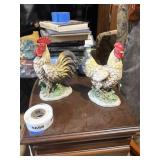 2 roosters, ceramic