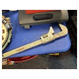 large pipe wrench C718  (18')