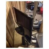 SAMSUNG T.V. 50'    basement