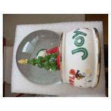 NEW   LENOX snow globe snoopy christmas