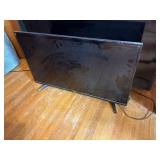 HISENSE TV 40' with remote