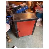 metal tool cabinet, 1 shelf, 22'with handle,