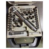 tool set 1/4, 3/8 in. drive missing 1/4 ratchet