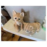 2 kitten  figuires    living room