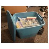 tote/ lid  of christmas decor, ornaments etc