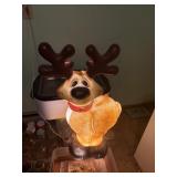 reindeer blow mold works lights, 27' tall