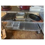 various sizes baking pans, copper pan, cooling