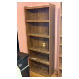 bookcase 5 shelves wood 28'x11.5'x 71.5'