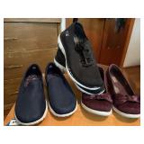3 pr womens 8.5W/9W skechers 1 blue pr is