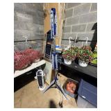 6 foot tall clothes drying rack, folds flat when