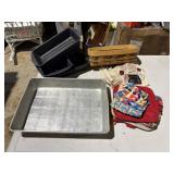 9' x13' pan, 2 loaf pans, 8'x8' pan, pot holders