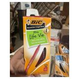 12 bic round grip black ink pens
