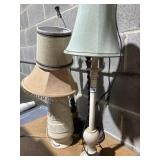 4 lamps with 3 shades
